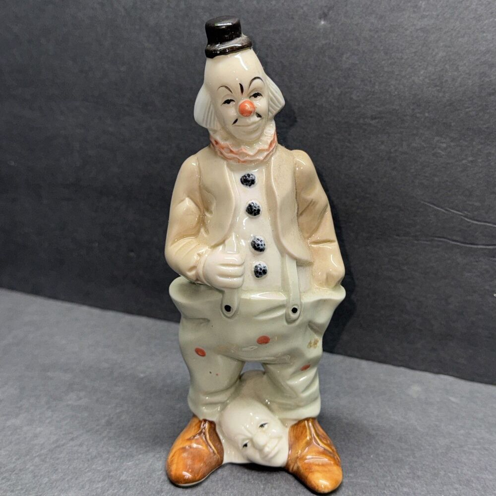 VTG Artmark Porcelain Ceramic Creepy Clown Unique Figurine Made in Taiwan - 7"